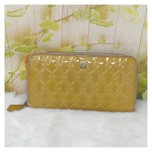 Authentic Fendi Wallet Zipper